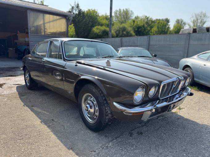 Jaguar Série - XJ 12 de 1974