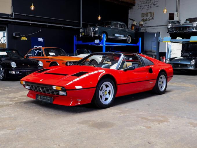 Ferrari 308 GTS Quattrovalvole de 1983