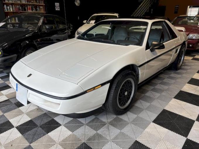 Pontiac Fiero 2,8 V6 Bvm de 1988
