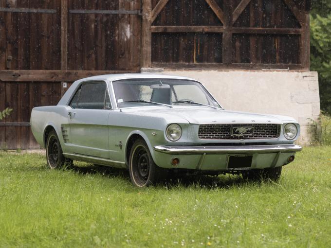 Ford Mustang Coupé 289 Code A de 1966