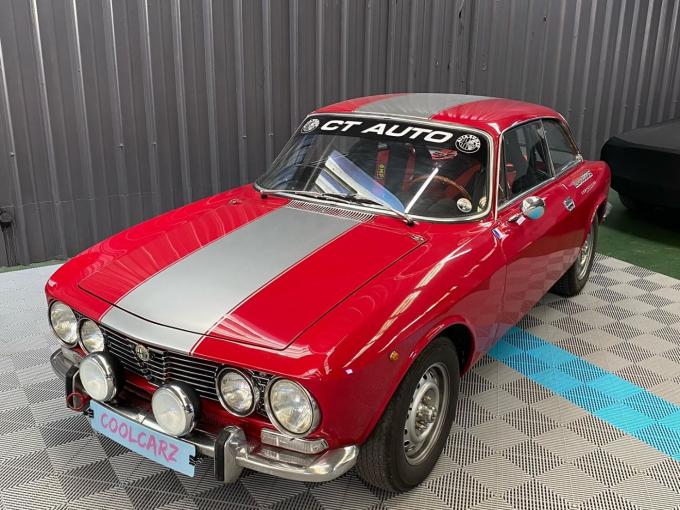 Alfa Roméo Giulia GT 2000 Veloce de 1972