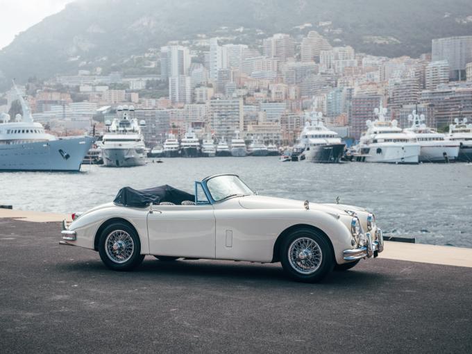 Jaguar Série - XK 150 3.4L DHC de 1958