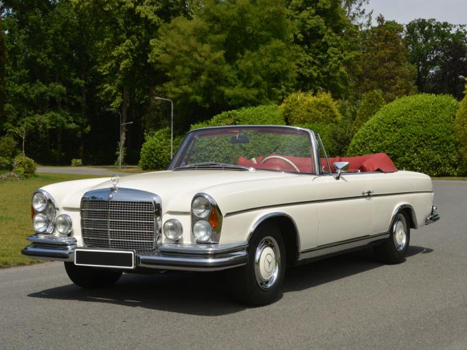 Mercedes-Benz SE 280 SE 3,5L cabriolet de 1971
