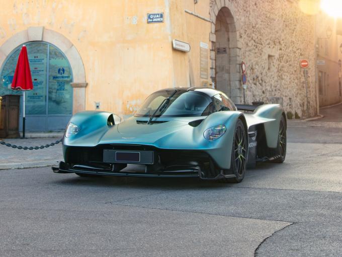 Aston Martin Valkyrie  de 2022