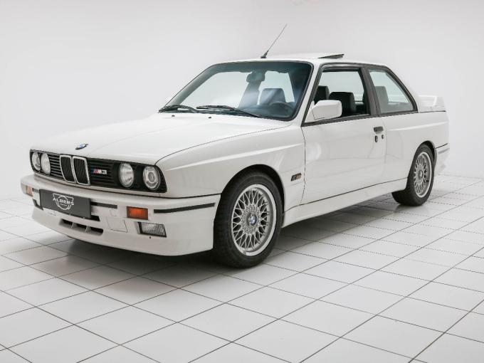 BMW M3 E30 * Great condition * AlpinWeiss II * Sunroof * de 1990
