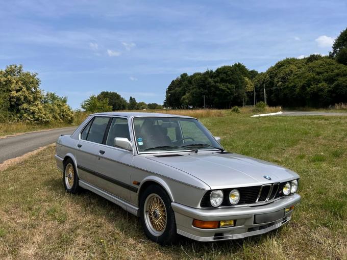 BMW Série 5 535i E28 de 1985