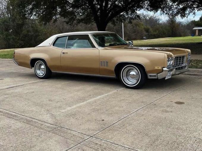 Oldsmobile Delta 88  de 1970