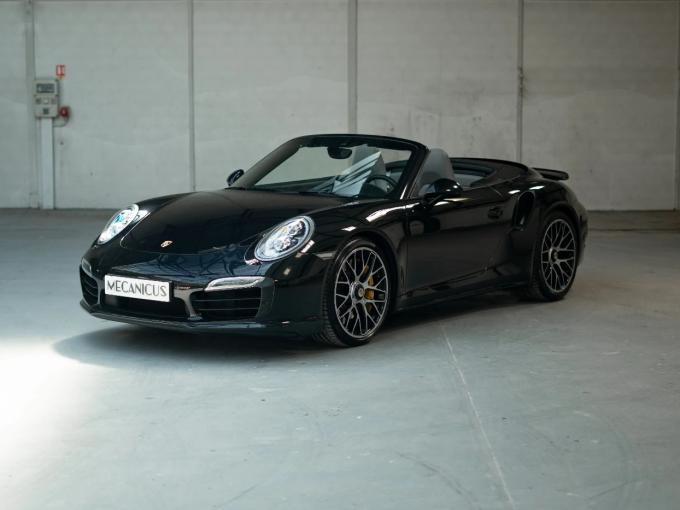 Porsche 991 .1 Turbo S cabriolet *1ère main/Options Porsche de 2015
