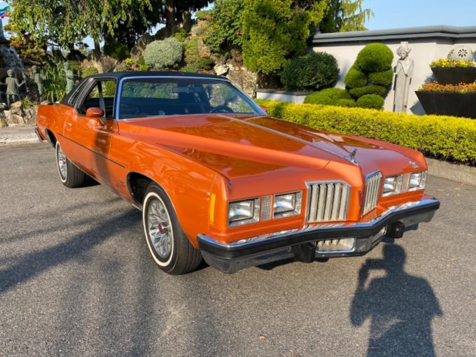 Pontiac Grand-Prix  de 1977