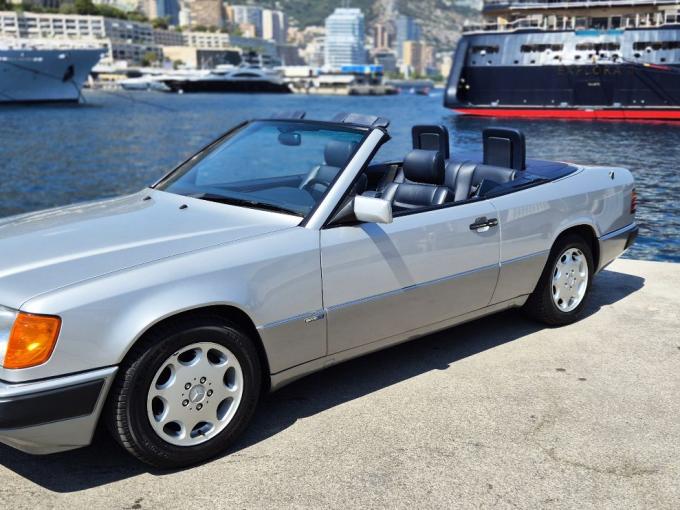 Mercedes-Benz CE 300CE 24s cab. - 10 120 kms d'origine de 1993