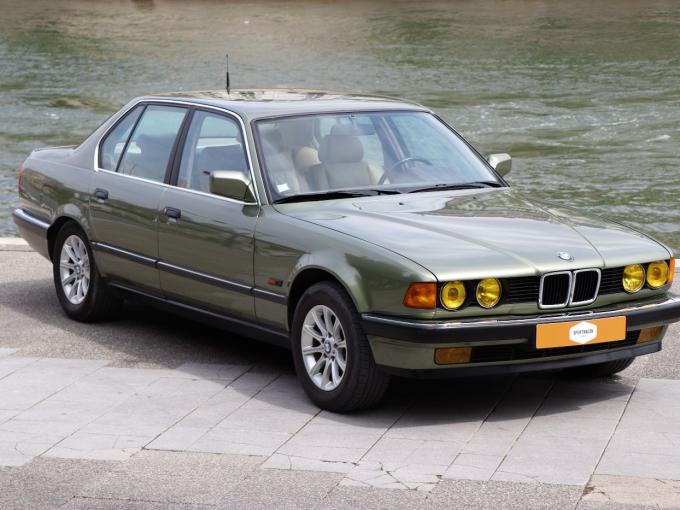 BMW Série 7 735i de 1987
