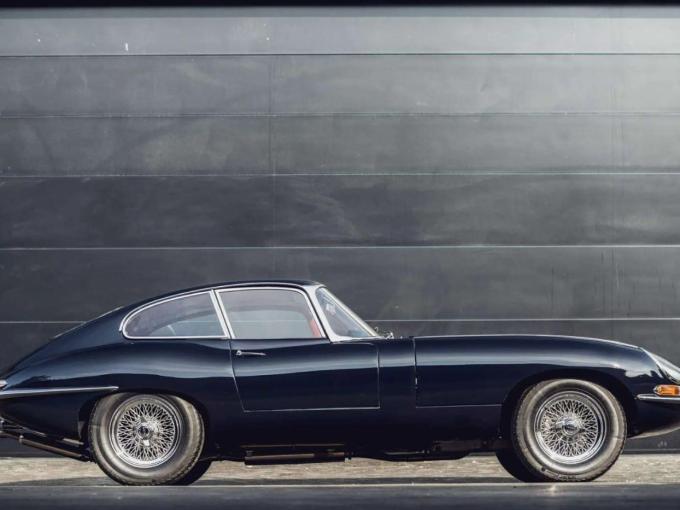 Jaguar Type E 3.8 Litre FHC – 1962 de 2024
