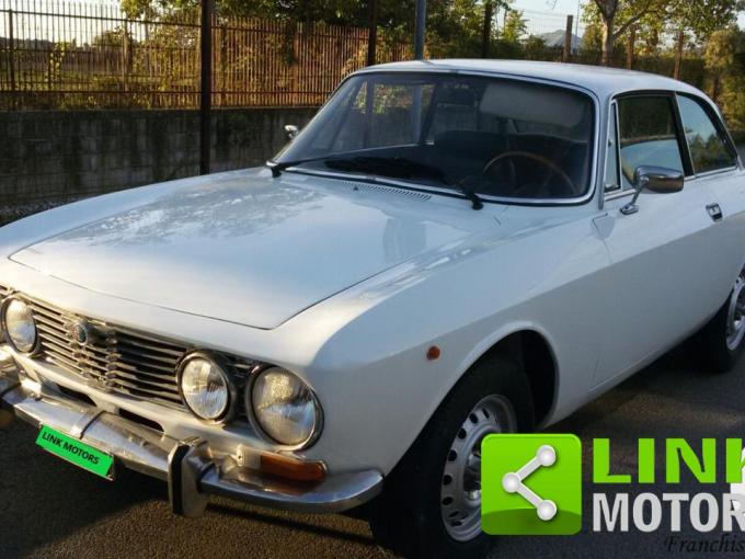Alfa Roméo Giulia GT 2000 Veloce de 1972