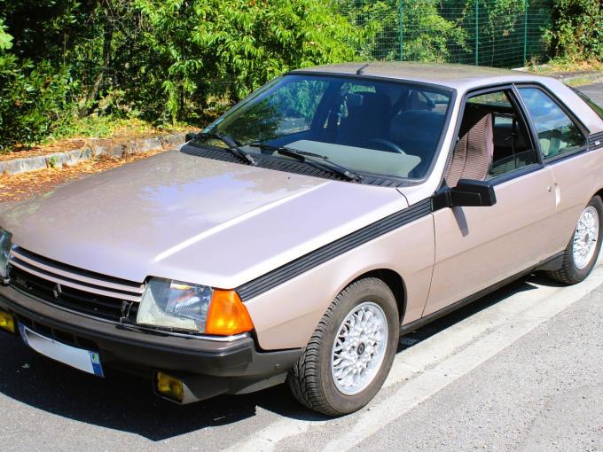 Renault Fuego TURBO ESSENCE de 1985