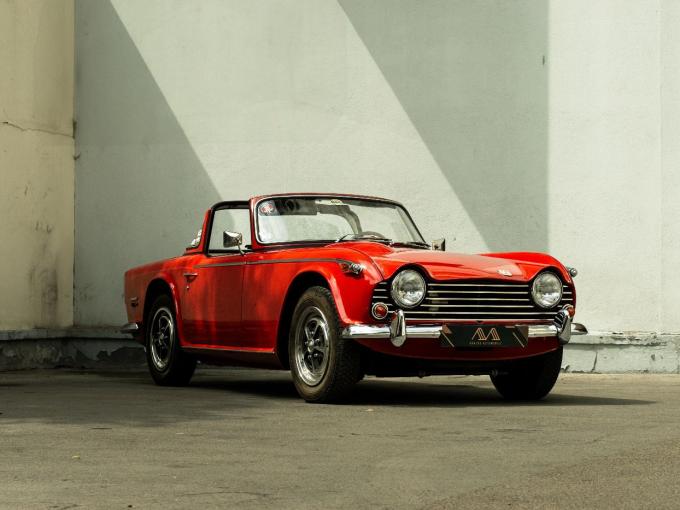 Triumph TR5 PI - OVERDRIVE de 1968