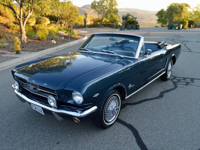 Ford Mustang V8 Cabriolet de 1965