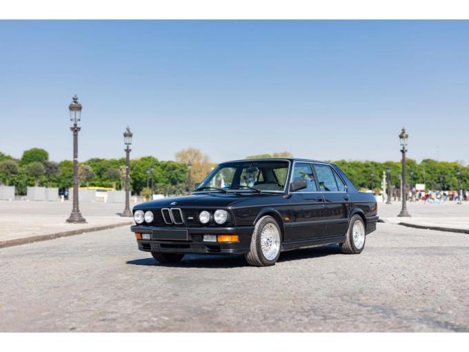 BMW M5 535i de 1985
