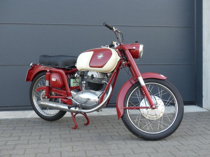 Moto Agusta MV 175cc Sport de 1970