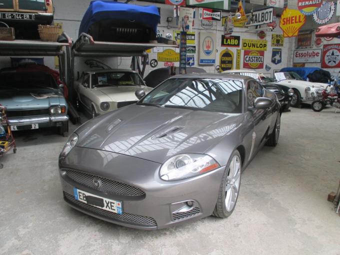 Jaguar XKR porfolio de 2009