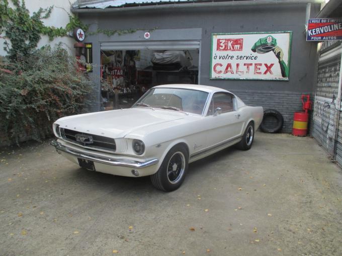 Ford Mustang Fastback 289 - V8 de 1966