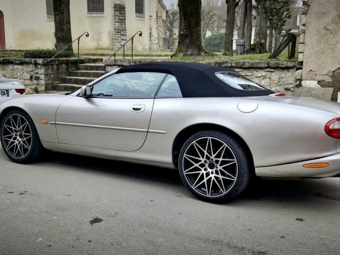 Jaguar XK8 Cabriolet de 1999