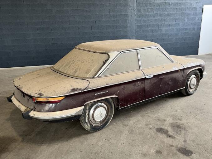 Panhard 24 BT de 1965