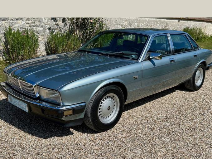 Jaguar Série - XJ 40 Sovereign de 1990