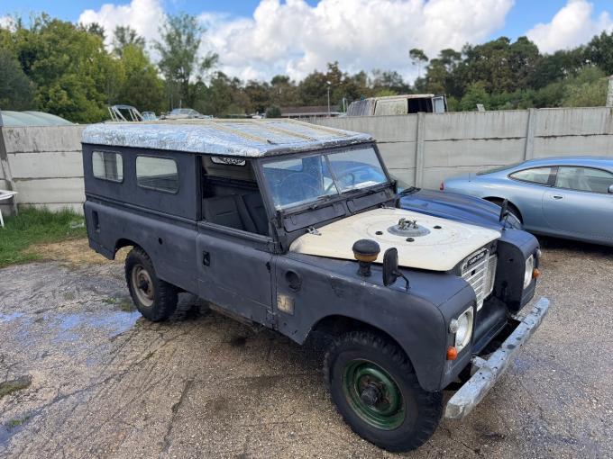 LandRover 109 2 portes de 1975