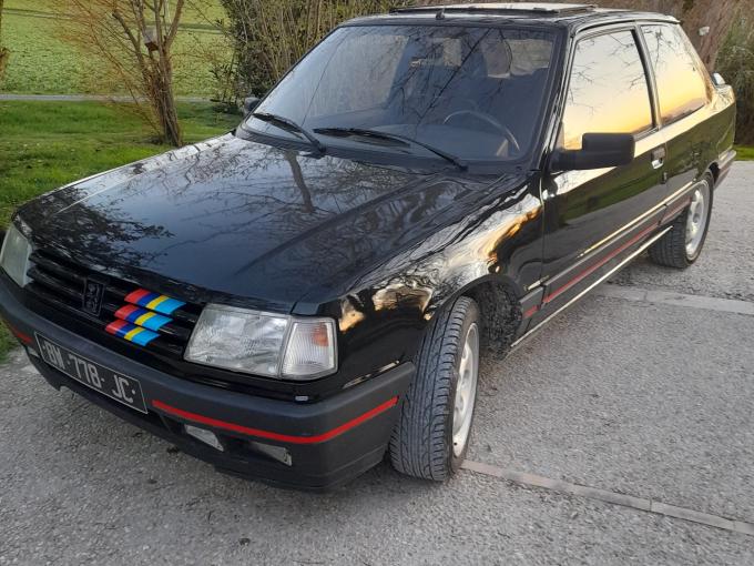 Peugeot 309 GTI serie 2 de 1990