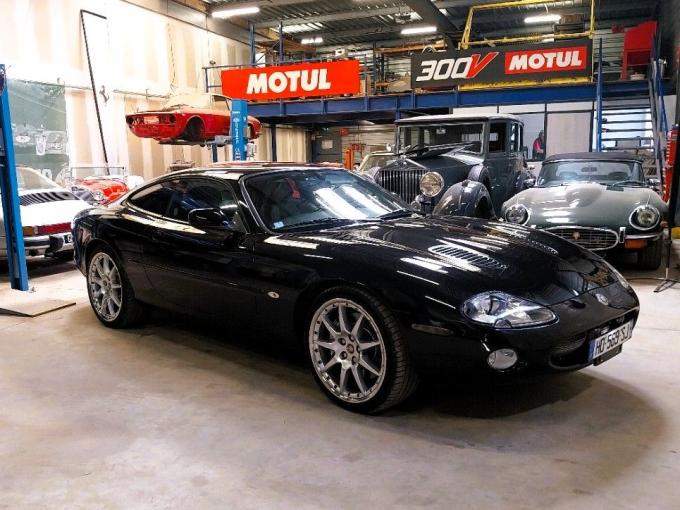 Jaguar XKR XKR 100 Coupé V8 Série Limitée Anniversaire de 2002