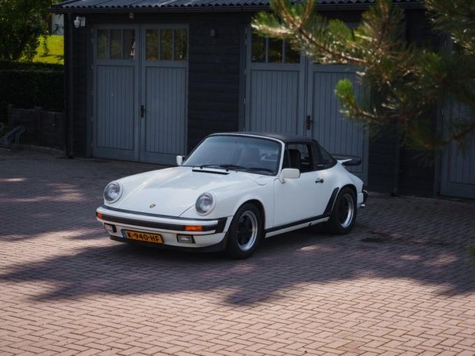 Porsche 911 3.2 Targa  de 1988