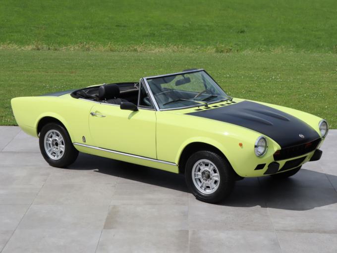 Fiat 124 Spider Sport CS1 de 1975