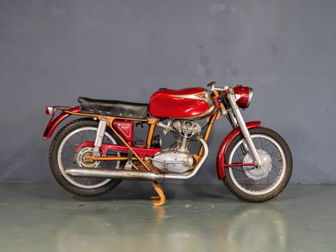 Moto Ducati 200 Elite de 1962