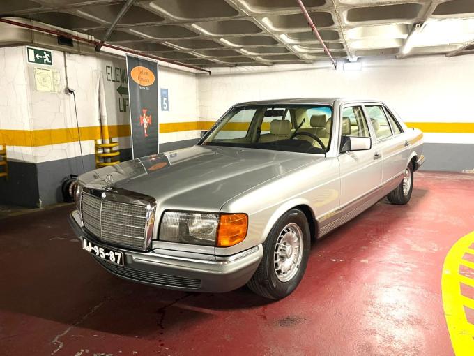 Mercedes-Benz SEL 500 de 1984