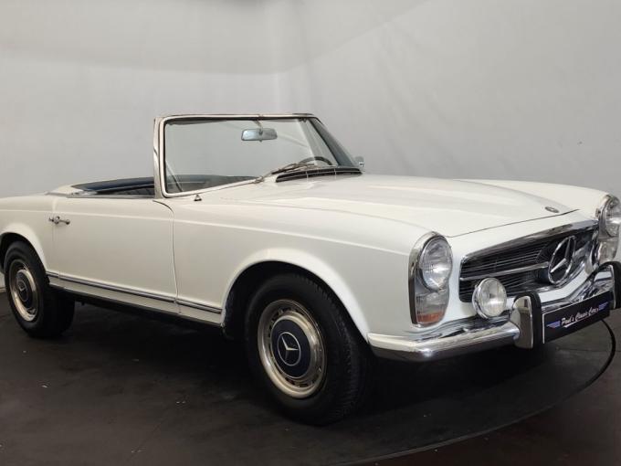 Mercedes-Benz SL 230 Pagode de 1966