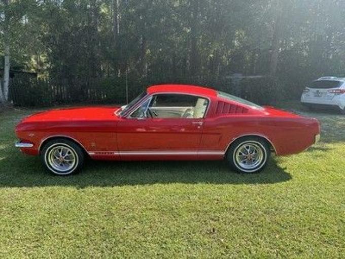 Ford Mustang FASTBACK GT de 1966