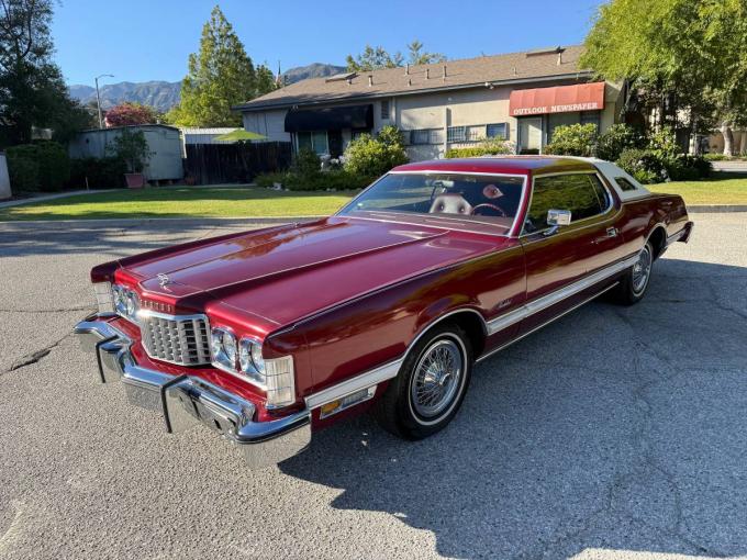 Ford Thunderbird Coupé de 1976