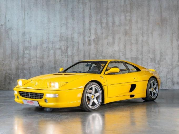 Ferrari 355 Berlinetta de 1995