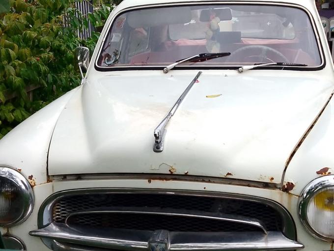 Peugeot 403 de collection  de 1964