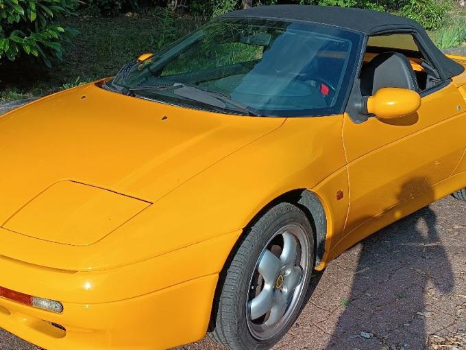 Lotus Elan  S2 M100 Turbo N° 662 sur 800 de 1996