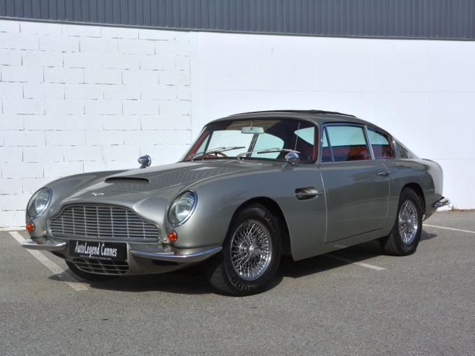 Aston Martin DB 6 Saloon Superleggera de 1969