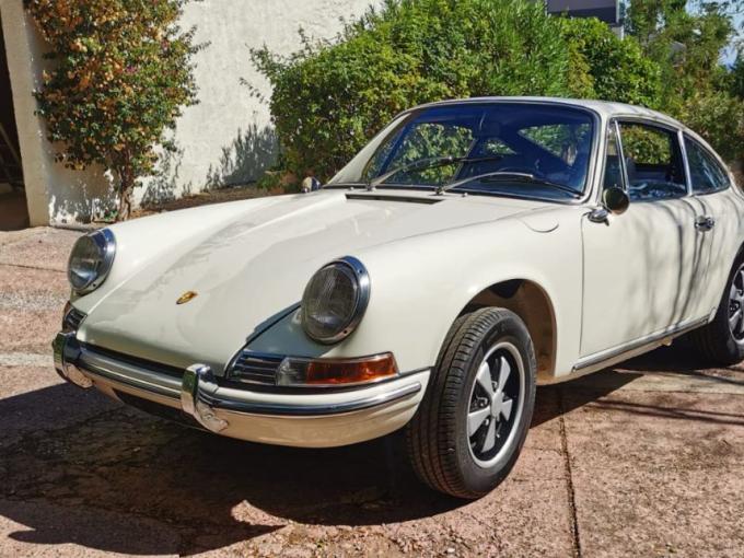 Porsche 911 T SUNROOF de 1968
