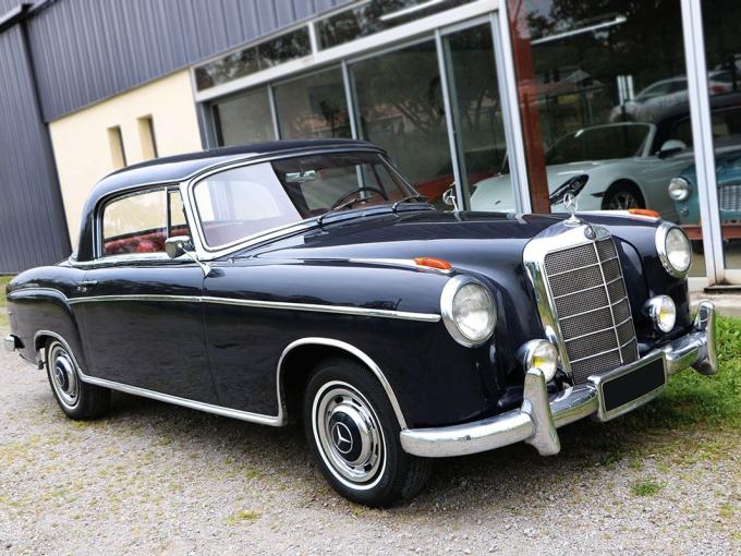 Mercedes-Benz Ponton 220 S coupé w180 de 1957