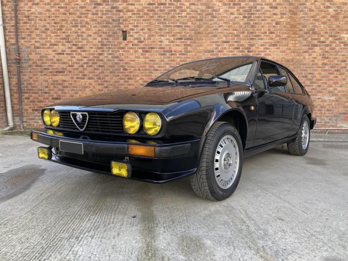 Alfa Roméo Alfetta GT GTV 2.0 de 1983
