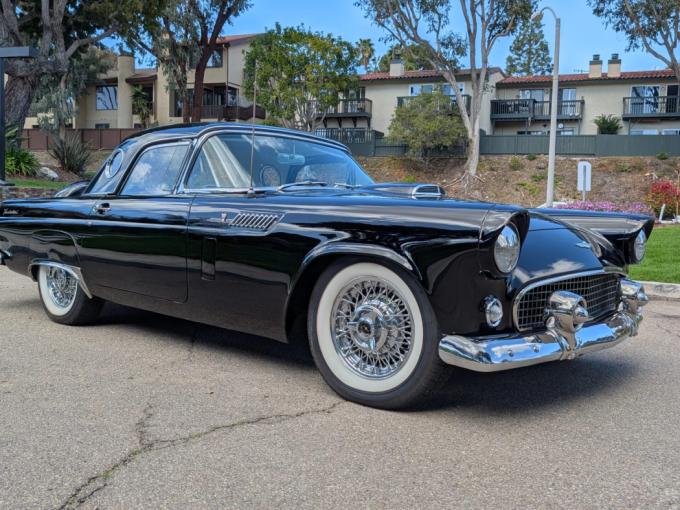 Ford Thunderbird Cabriolet de 1956