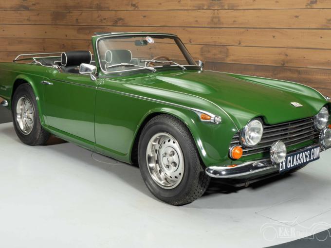 Triumph TR250  de 1967