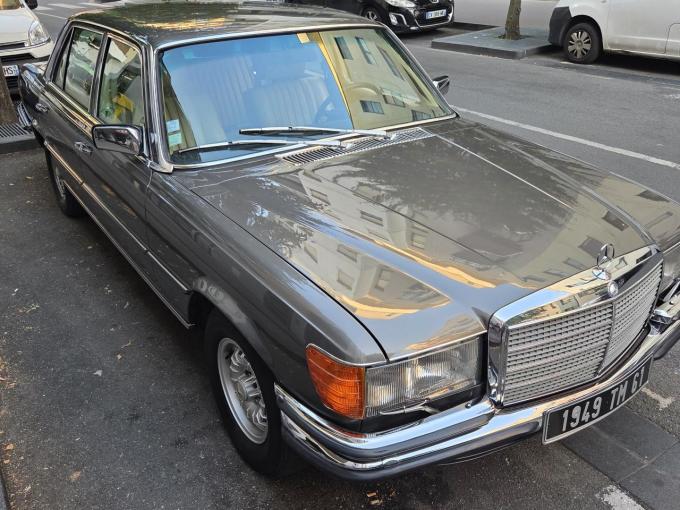Mercedes-Benz   de 1977