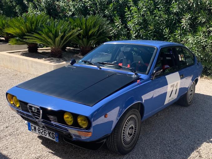 Alfa Roméo Alfetta GT  GTV 2.0 1981 de 1981
