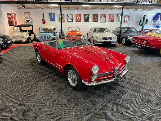 Alfa Roméo 2000 Spider Touring de 1958