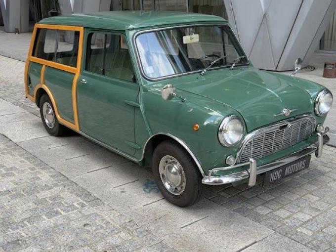 Mini Traveller MKI  break bois  de 1965